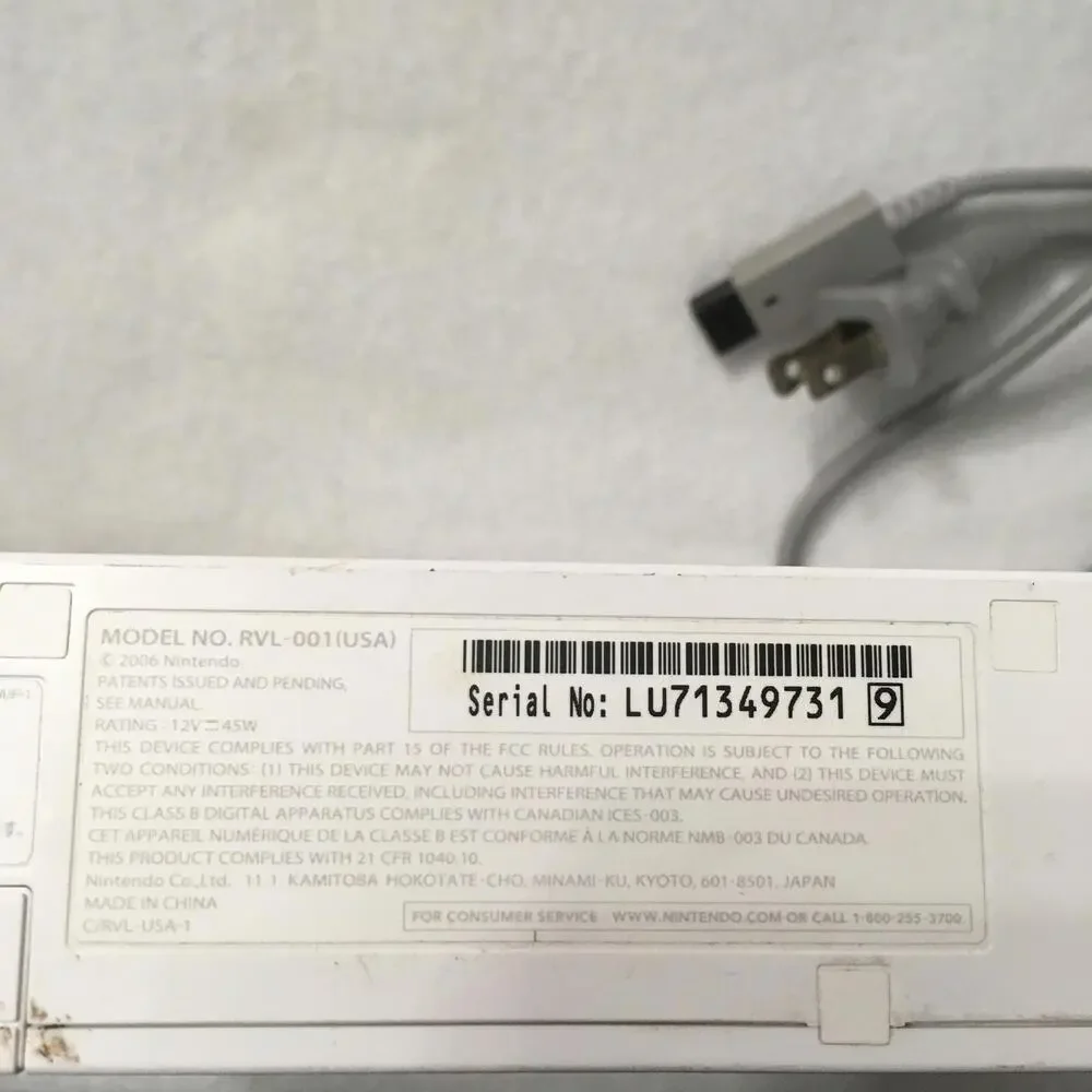 2006 Nintendo RVL-001 Compatible White Console Only W/Cord Tested
